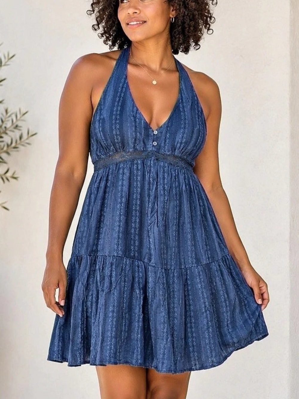 🌼 3/$15 SALE No Boundaries Blue Halter Mini Dress Lace Tiered Boho Size M 8-10